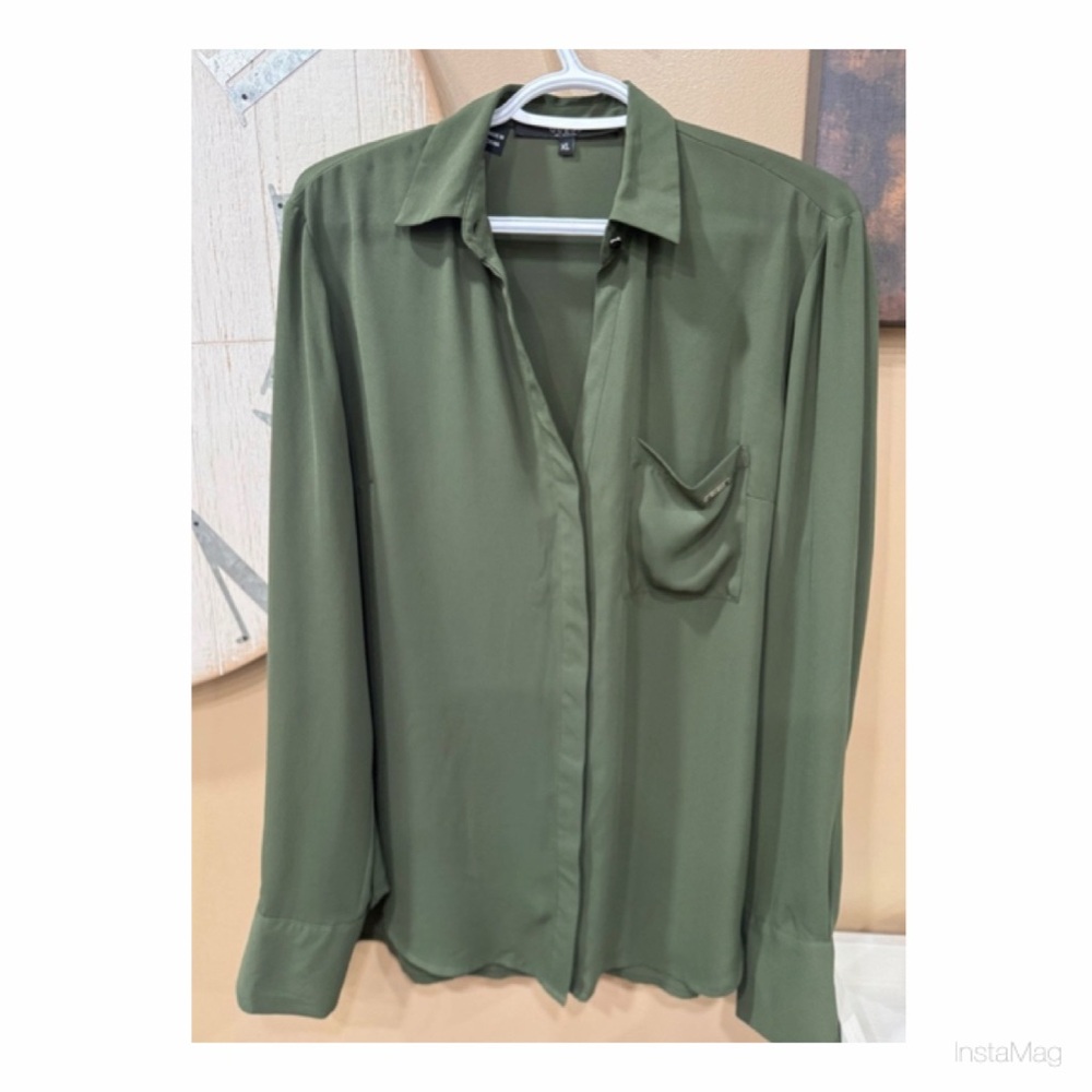 NEW Guess Olive Green Button-Up Blouse Patch Pocket Long Sleeve Size XL